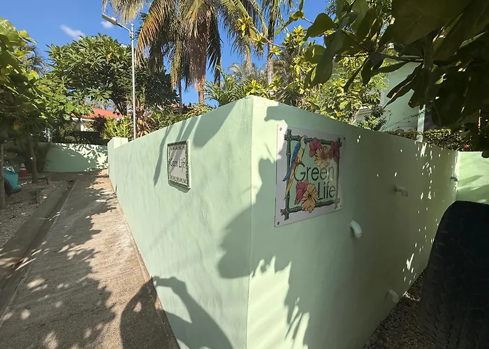 Tropical Escape At Life Coco
